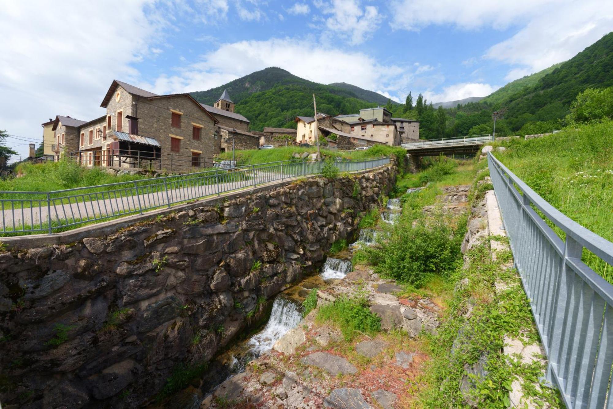 Apartament Vega - Vall Fosca - L'Amfitriona Espuy Dış mekan fotoğraf